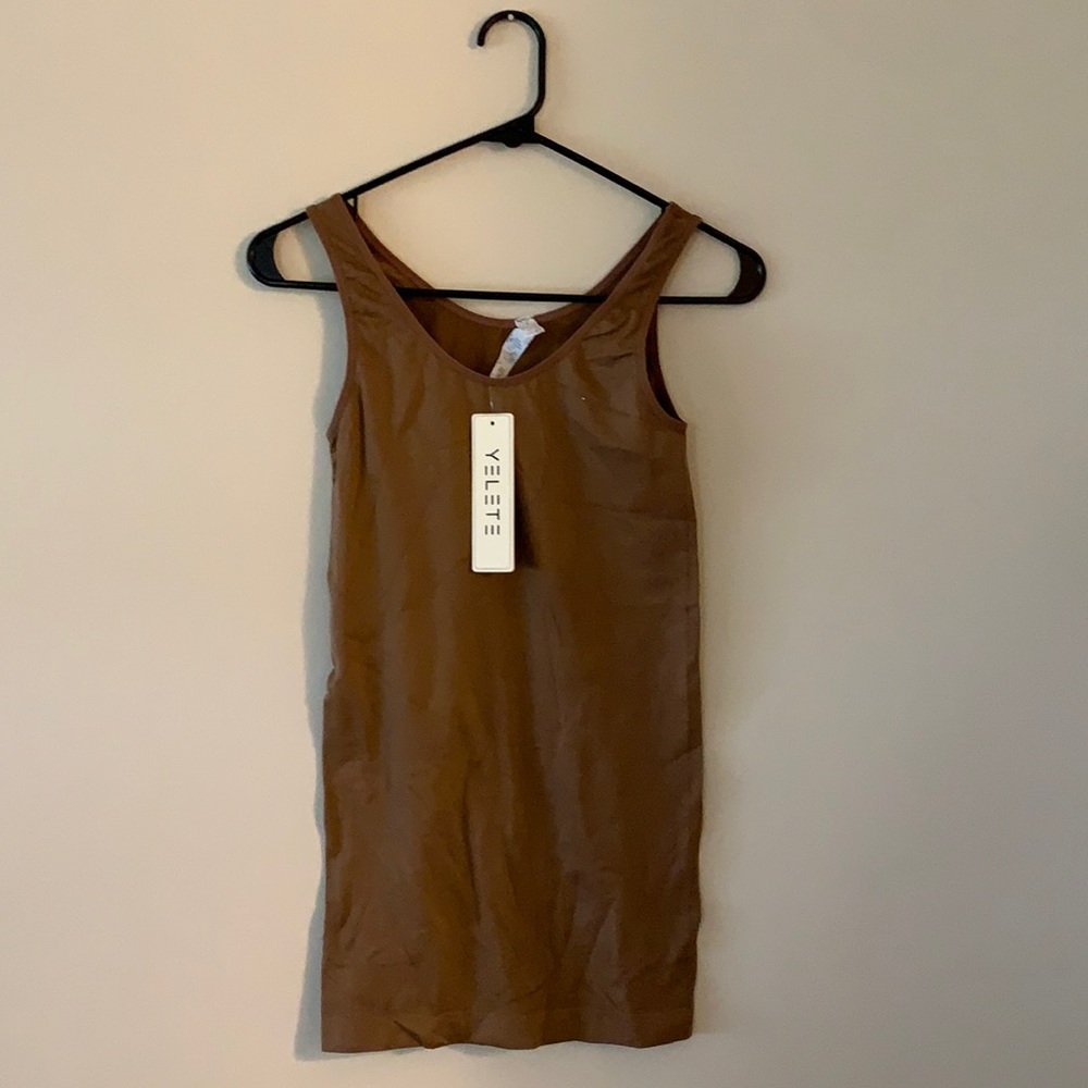 Mocha tank top. One size.